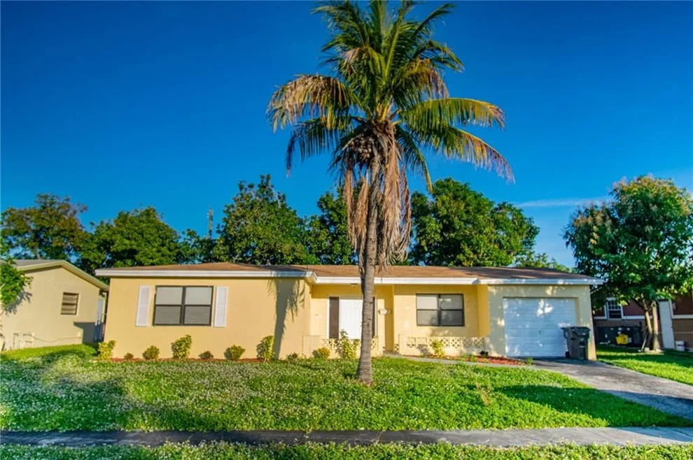Unit for sale at 3920 NW 34th Terrace, Lauderdale Lakes, FL 33309