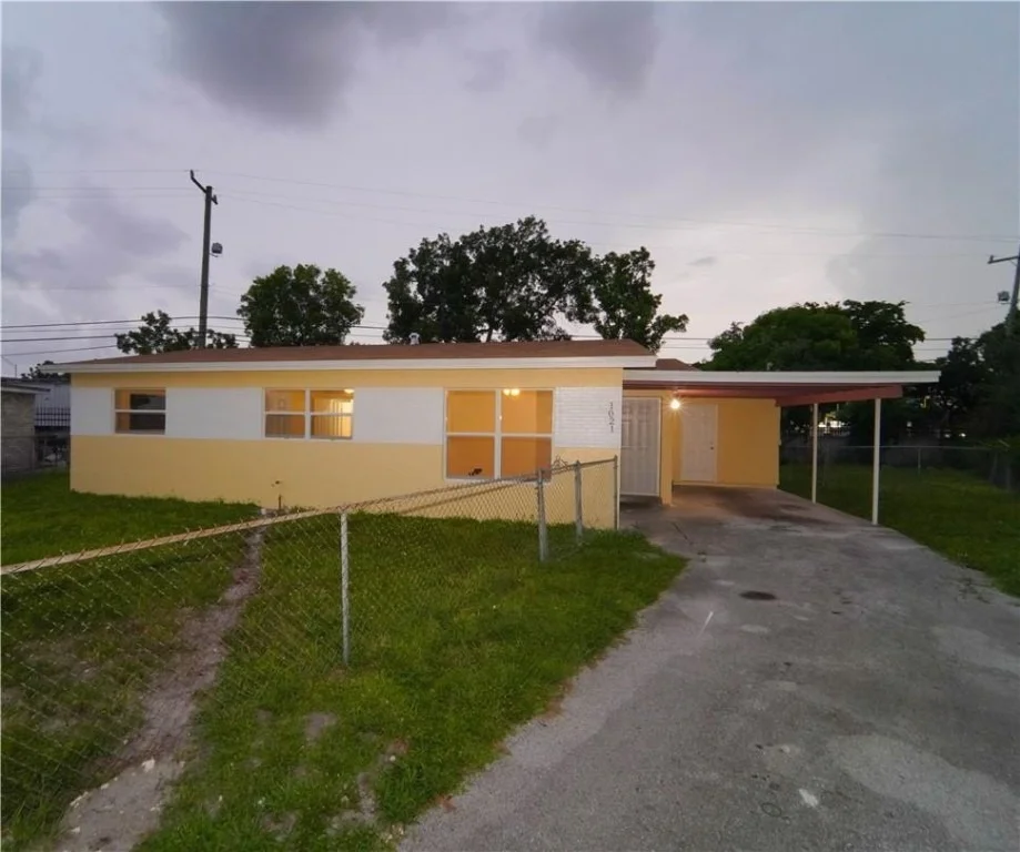 Unit for sale at 1021 NW 23rd Road, Fort Lauderdale, FL 33311