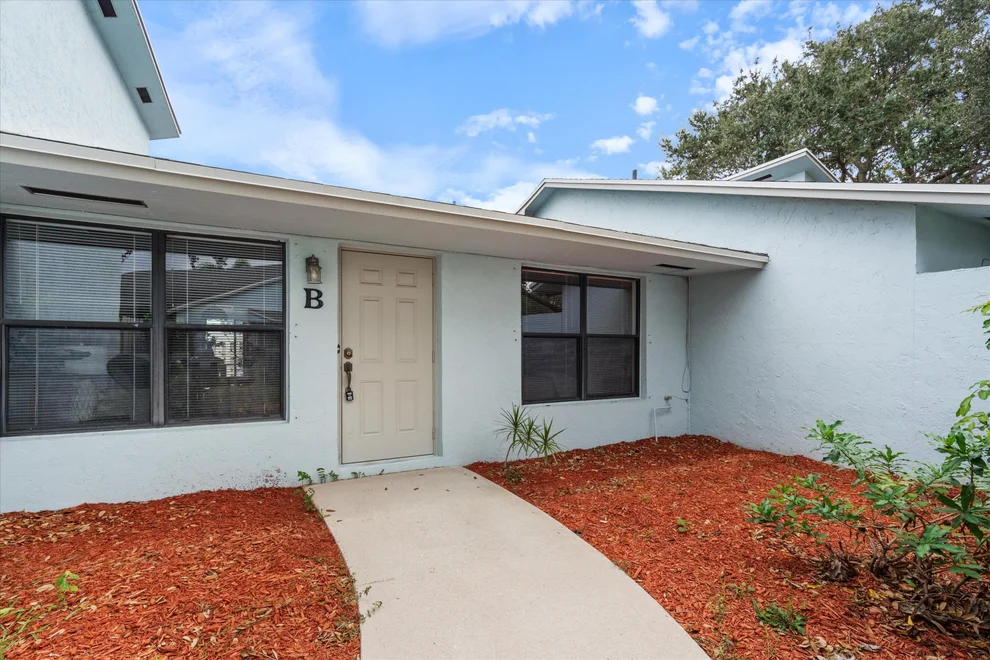 Unit for sale at 431 Jupiter Lakes Boulevard, Jupiter, FL 33458