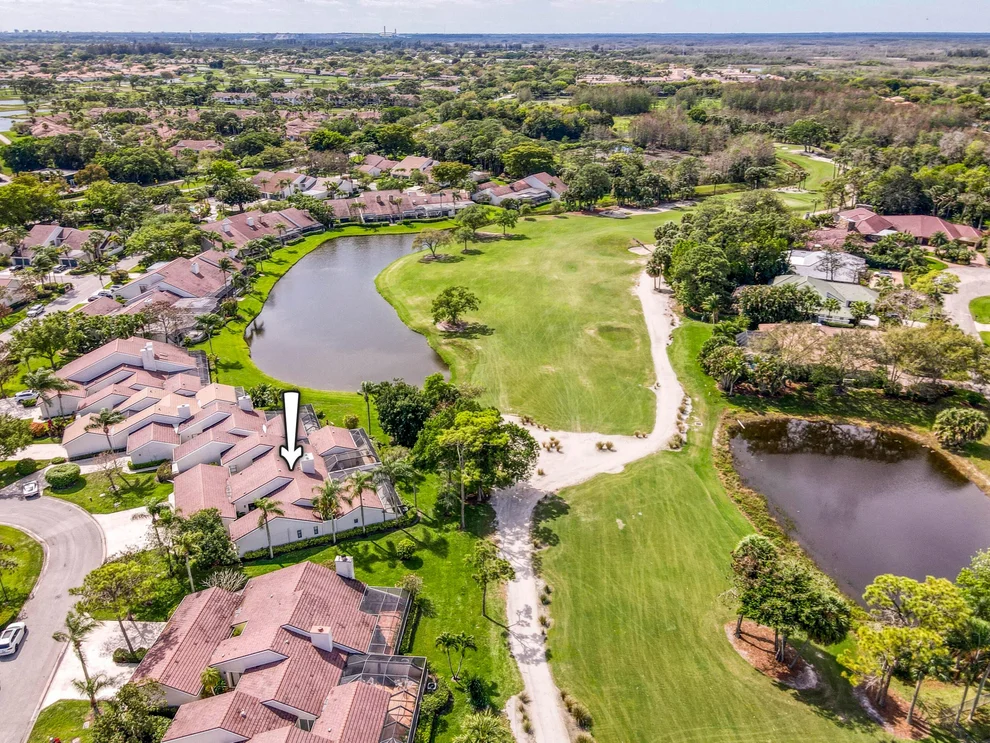 Unit for sale at 18 Edinburgh Drive, Palm Beach Gardens, FL 33418