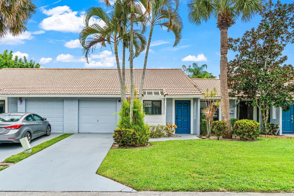 Unit for sale at 9913 Watermill Circle, Boynton Beach, FL 33437