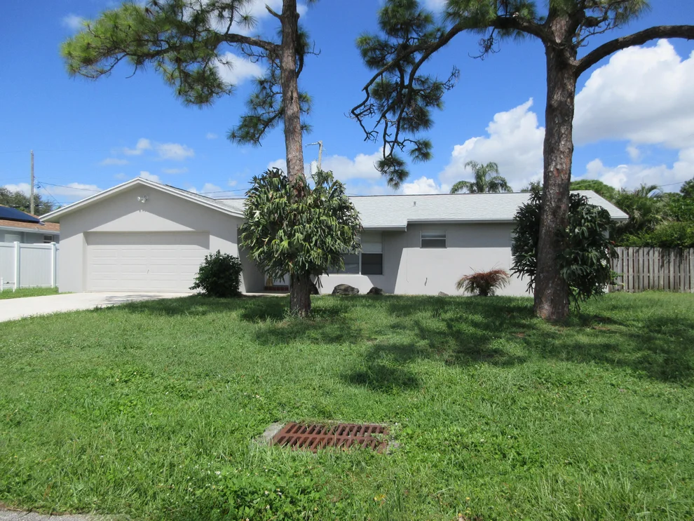 Unit for sale at 3513 Lothair Avenue, Boynton Beach, FL 33436