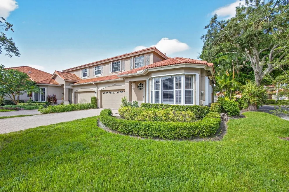 Unit for sale at 26 Porta Vista Circle, Palm Beach Gardens, FL 33418