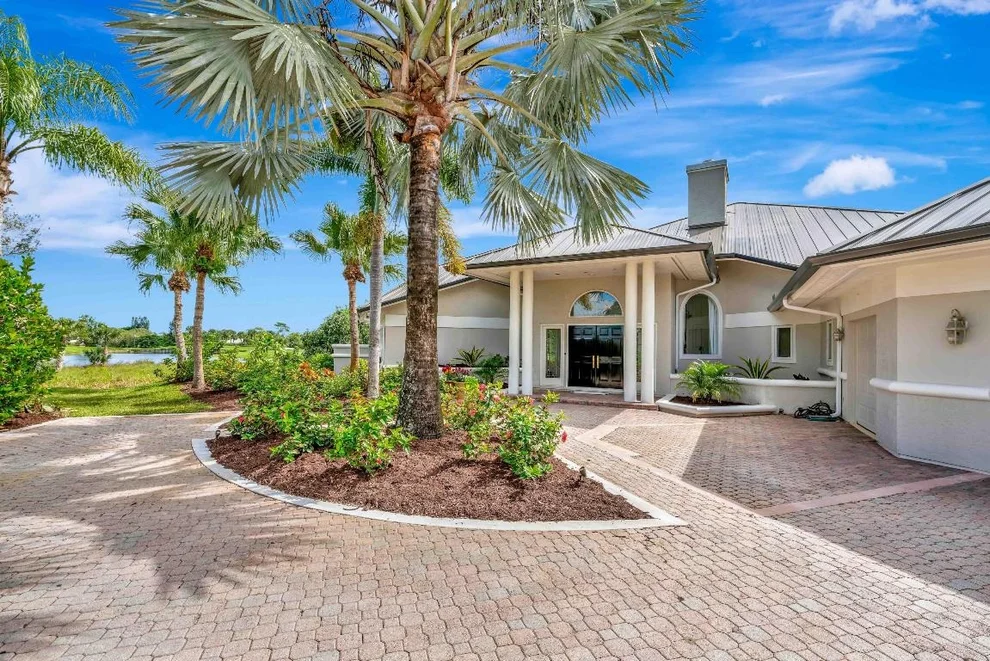 Unit for sale at 1741 SW Thornberry Circle, Palm City, FL 34990