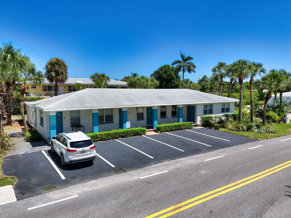 Unit for sale at 343 Bamboo Road, Palm Beach Shores, FL 33404