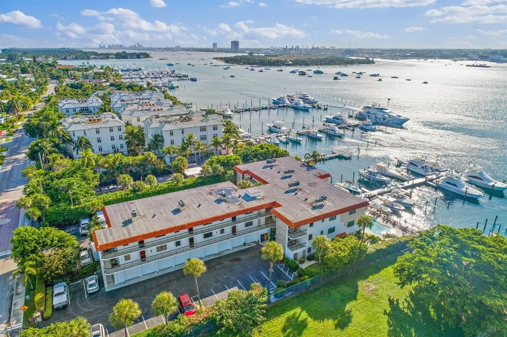 Unit for sale at 220 Lake Drive, Palm Beach Shores, FL 33404