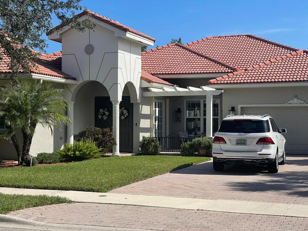 Unit for sale at 114 Via Catalunha, Jupiter, FL 33458