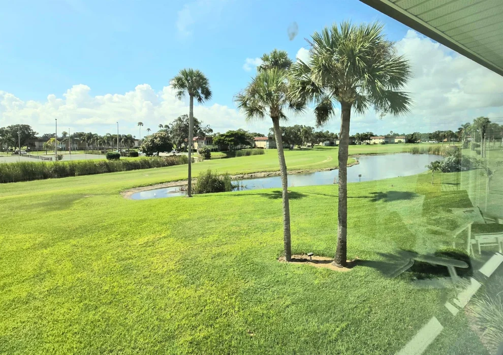 Unit for sale at 98 Spring Lake Drive, Vero Beach, FL 32962