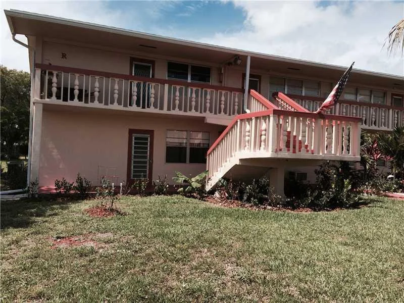 Unit for sale at 241 Ventnor R, Deerfield Beach, FL 33442