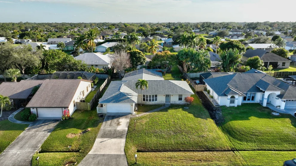 Unit for sale at 974 SE Brookedge Avenue, Port St Lucie, FL 34983