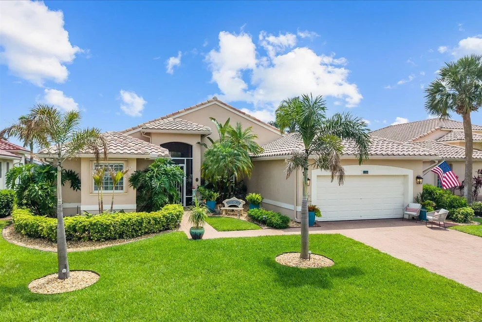 Unit for sale at 482 NW Blue Lake Drive, Port St Lucie, FL 34986