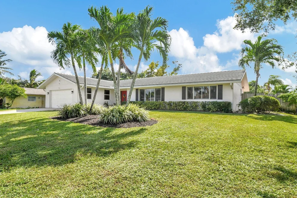 Unit for sale at 79 W Rubber Tree Drive, Lake Worth, FL 33467