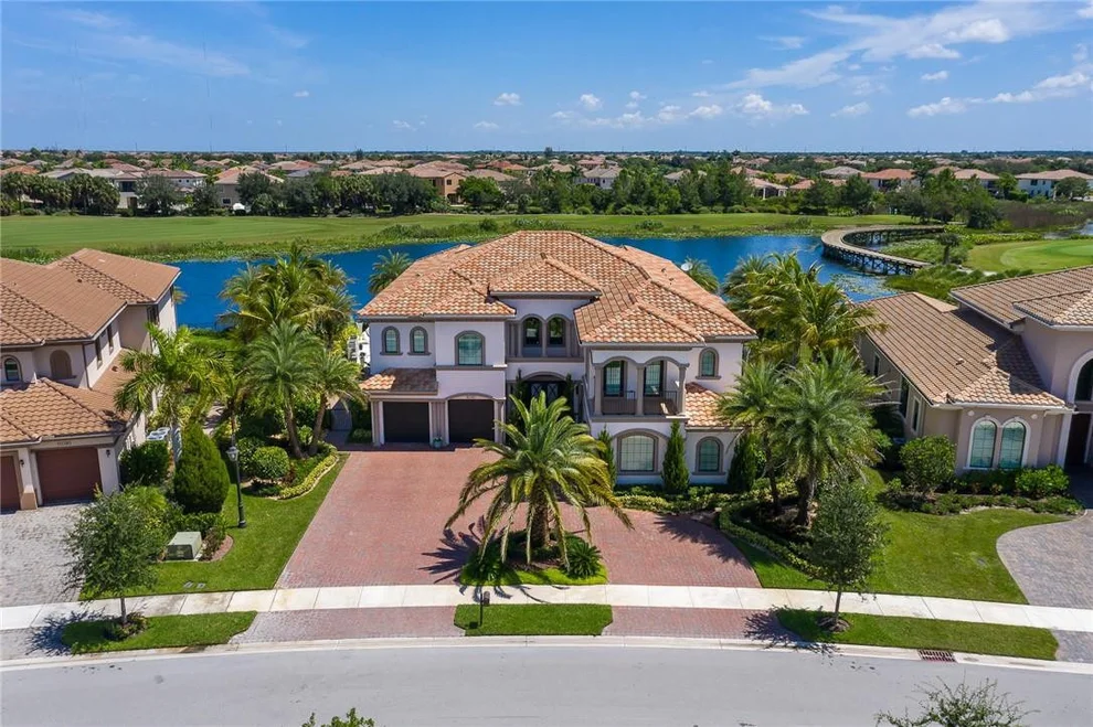 Unit for sale at 10365 N Barnsley Drive, Parkland, FL 33076