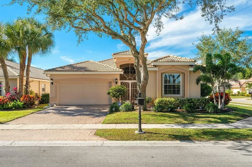 Unit for sale at 13801 Via Nidia, Delray Beach, FL 33446