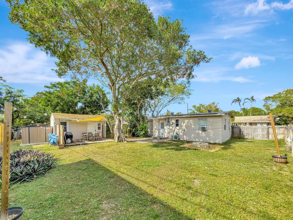 Unit for sale at 1914 NE 48th Court, Pompano Beach, FL 33064