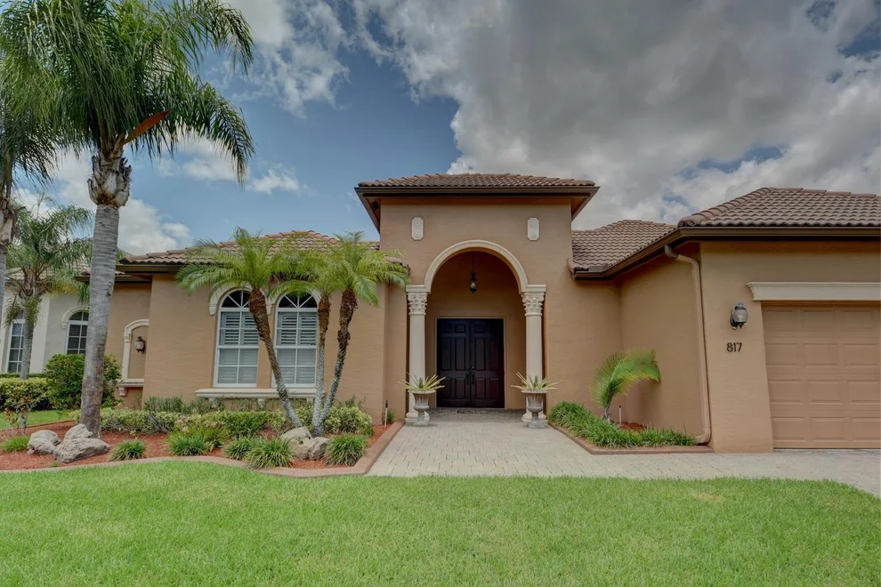 Unit for sale at 817 SW Grand Reserves Boulevard, Port St Lucie, FL 34986