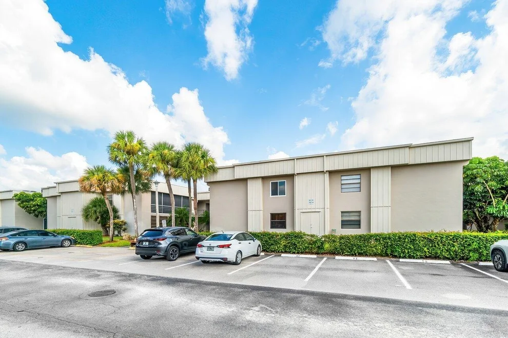 Unit for sale at 186 Capri D, Delray Beach, FL 33484