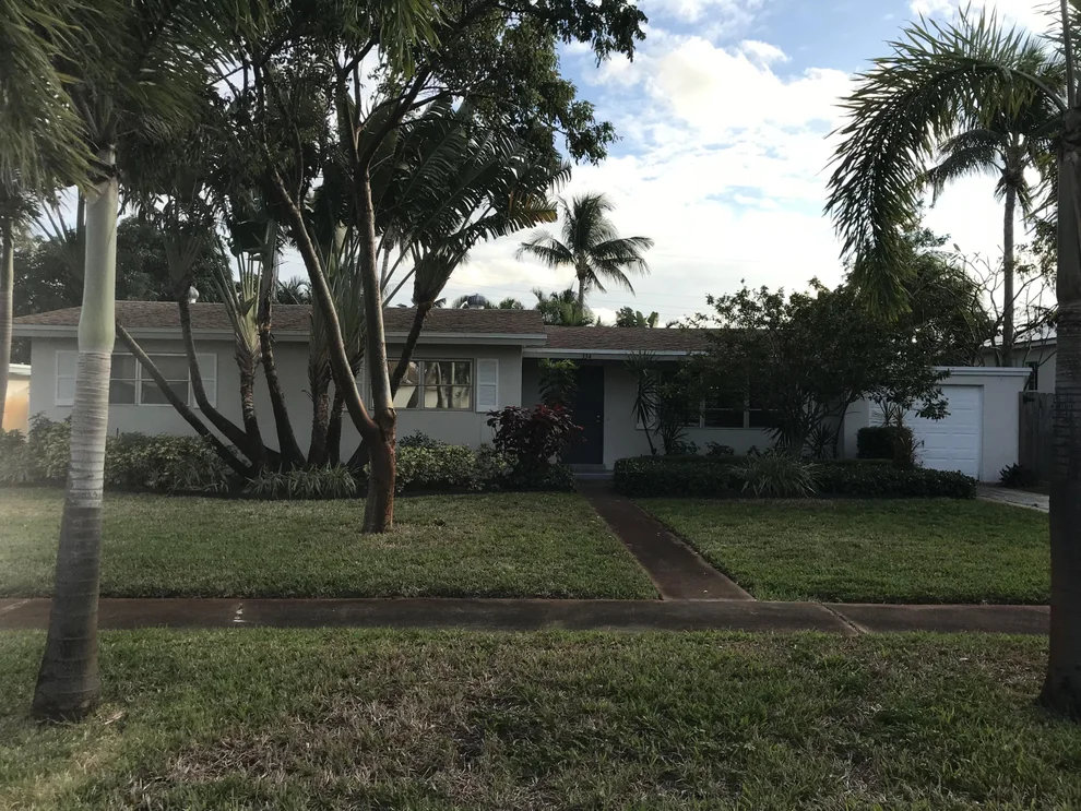 Unit for sale at 334 NE 4th Street, Boca Raton, FL 33432