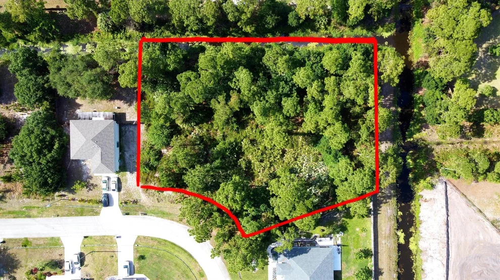 Unit for sale at 1611 SW Penrose Avenue, Port St Lucie, FL 34953