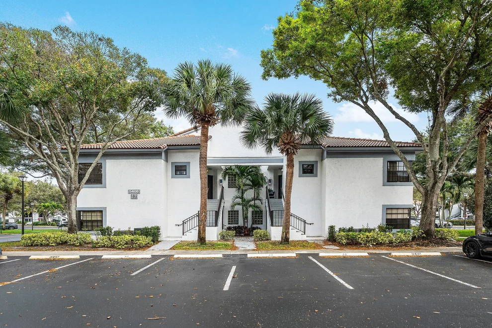 Unit for sale at 5406 Venetia Court, Boynton Beach, FL 33437