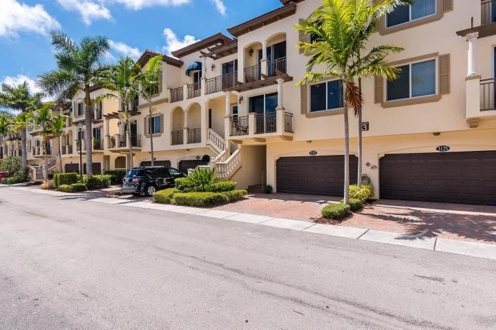Unit for sale at 3127 Waterside Circle, Boynton Beach, FL 33435