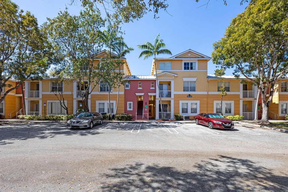Unit for sale at 2122 Shoma Drive, Royal Palm Beach, FL 33414
