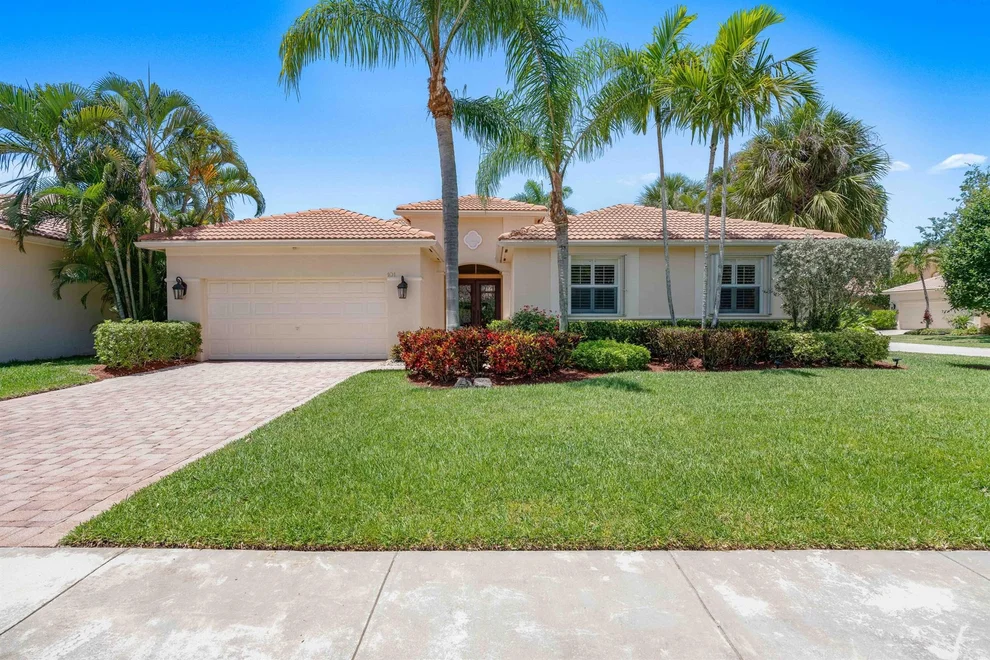 Unit for sale at 101 La Vida Court, Palm Beach Gardens, FL 33418