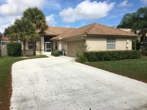 Unit for sale at 3713 S Lancewood Place, Delray Beach, FL 33445
