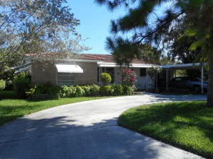 Unit for sale at 360 W Alhambra Place, West Palm Beach, FL 33405
