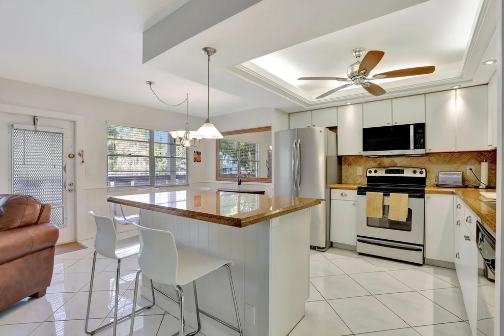Unit for sale at 2004 Ventnor G, Deerfield Beach, FL 33442