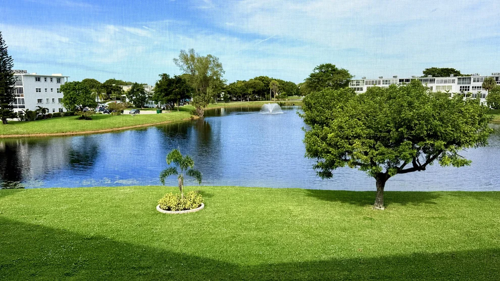 Unit for sale at 3030 Farnham O, Deerfield Beach, FL 33442