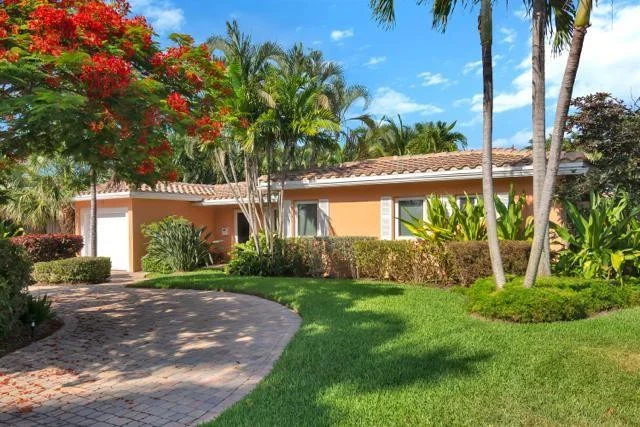 Unit for sale at 4110 NE 15th Avenue, Oakland Park, FL 33334