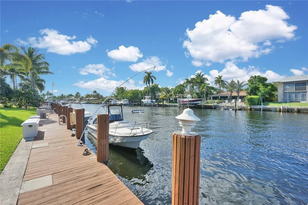 Unit for sale at 934 SE 9th Avenue, Pompano Beach, FL 33060
