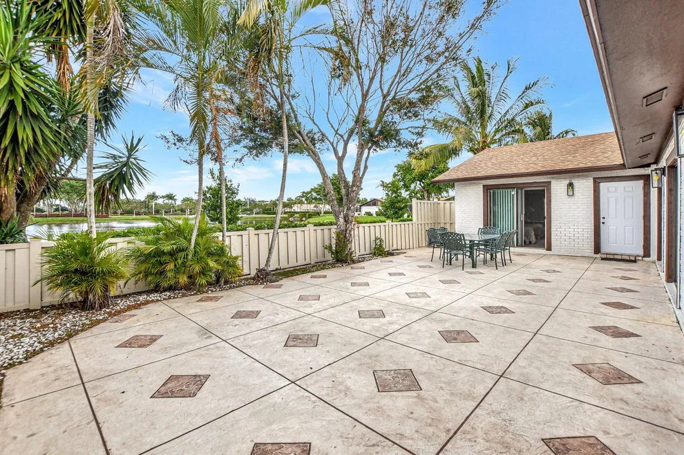 Unit for sale at 9903 Boca Gardens Trail, Boca Raton, FL 33496