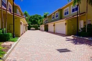 Unit for sale at 3436 NE 13th Avenue, Oakland Park, FL 33334