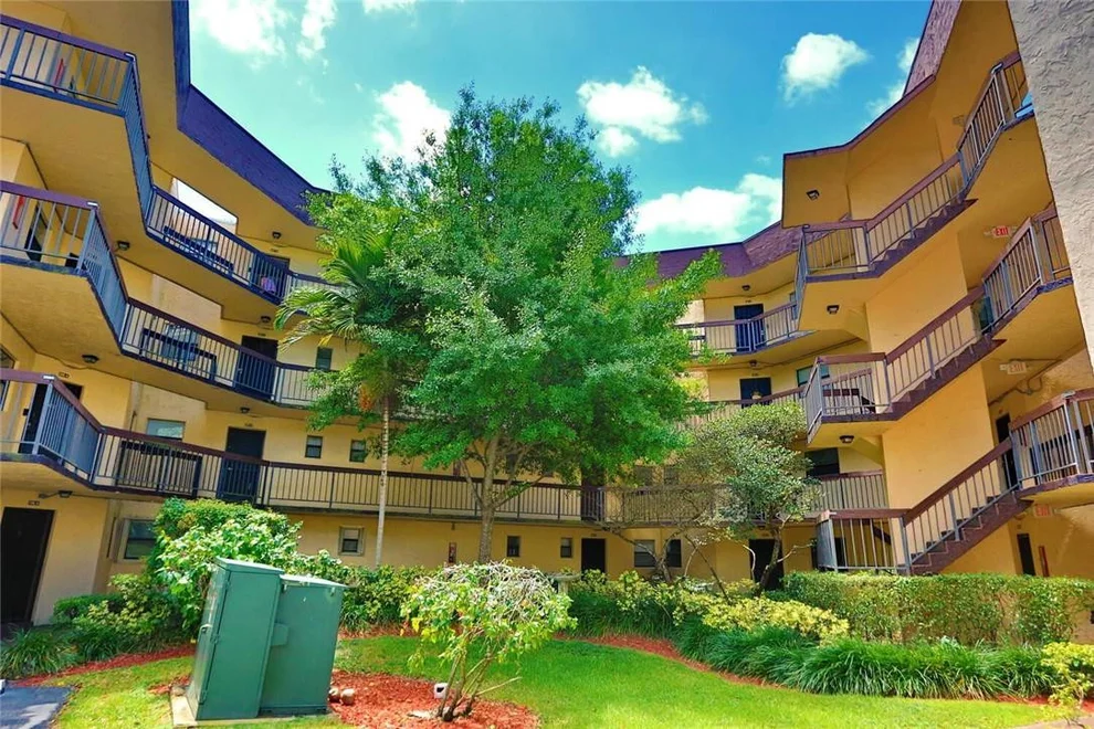 Unit for sale at 6755 W Broward Boulevard, Plantation, FL 33317