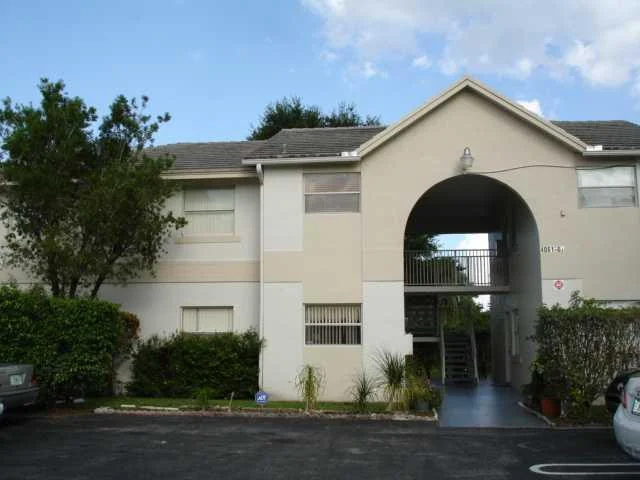 Unit for sale at 4061 NW 114th Avenue, Coral Springs, FL 33065