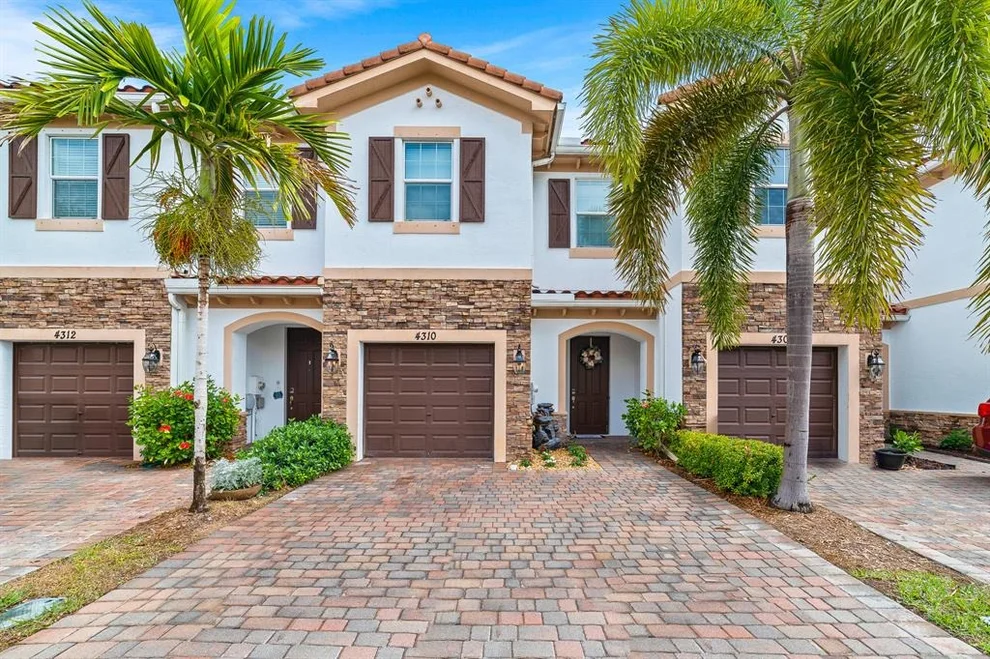Unit for sale at 4310 Brewster Lane, West Palm Beach, FL 33417