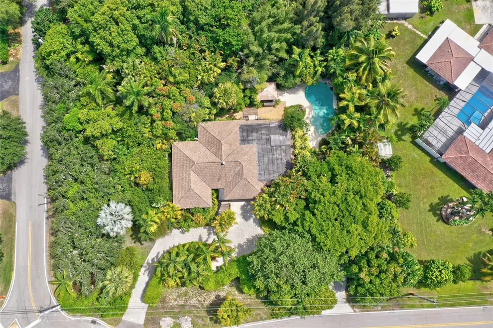 Unit for sale at 5900 Cypress Road, Plantation, FL 33317