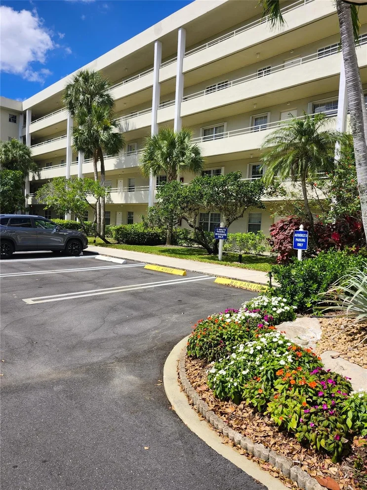 Unit for sale at 805 Cypress Boulevard, Pompano Beach, FL 33069