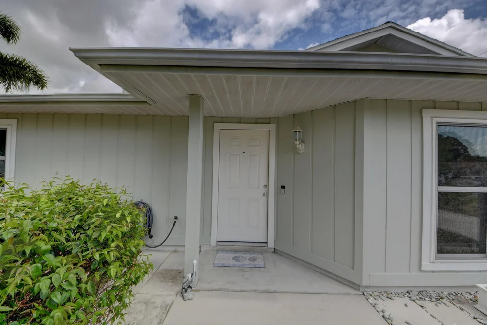 Unit for sale at 825 SW Amethist Terrace, Port St Lucie, FL 34953