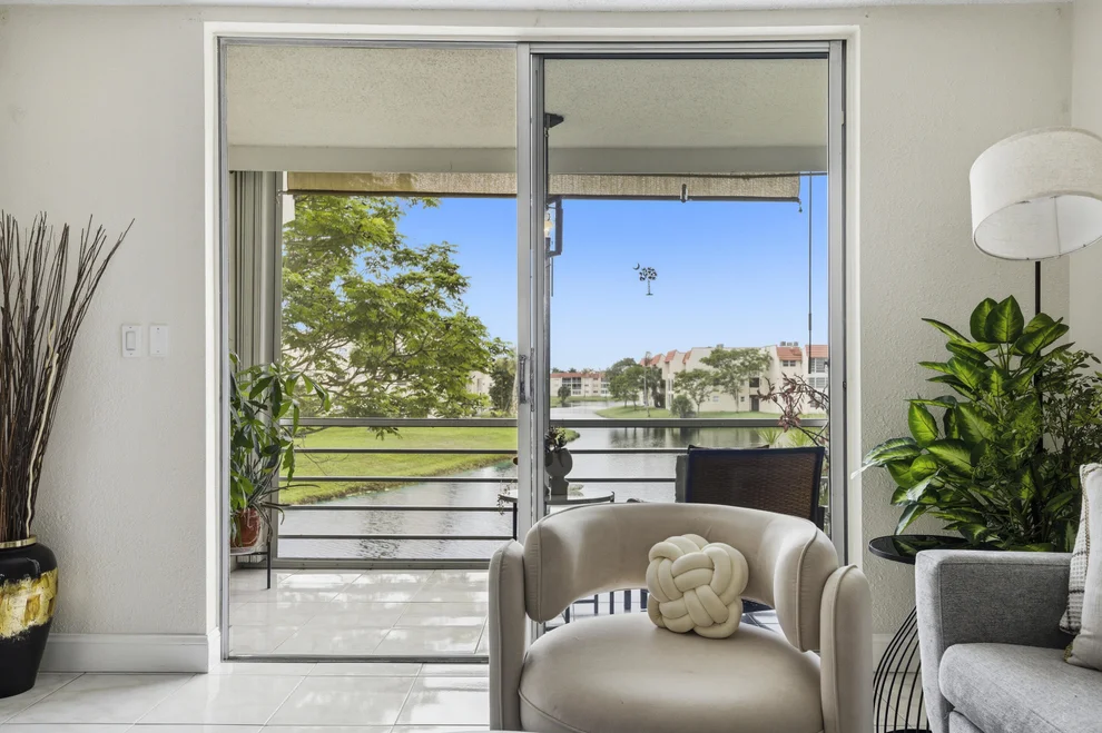 Unit for sale at 2900 Sunrise Lakes Drive W, Sunrise, FL 33322