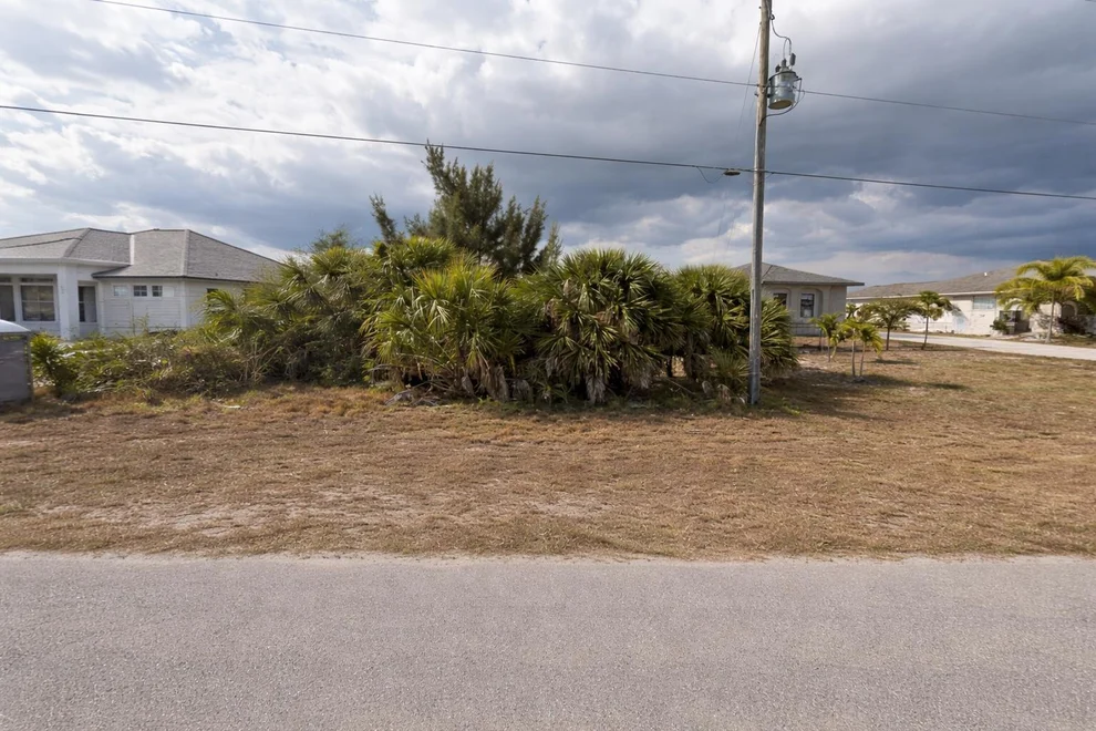Unit for sale at 15060 Alsask Circle, Port Charlotte, FL 33981