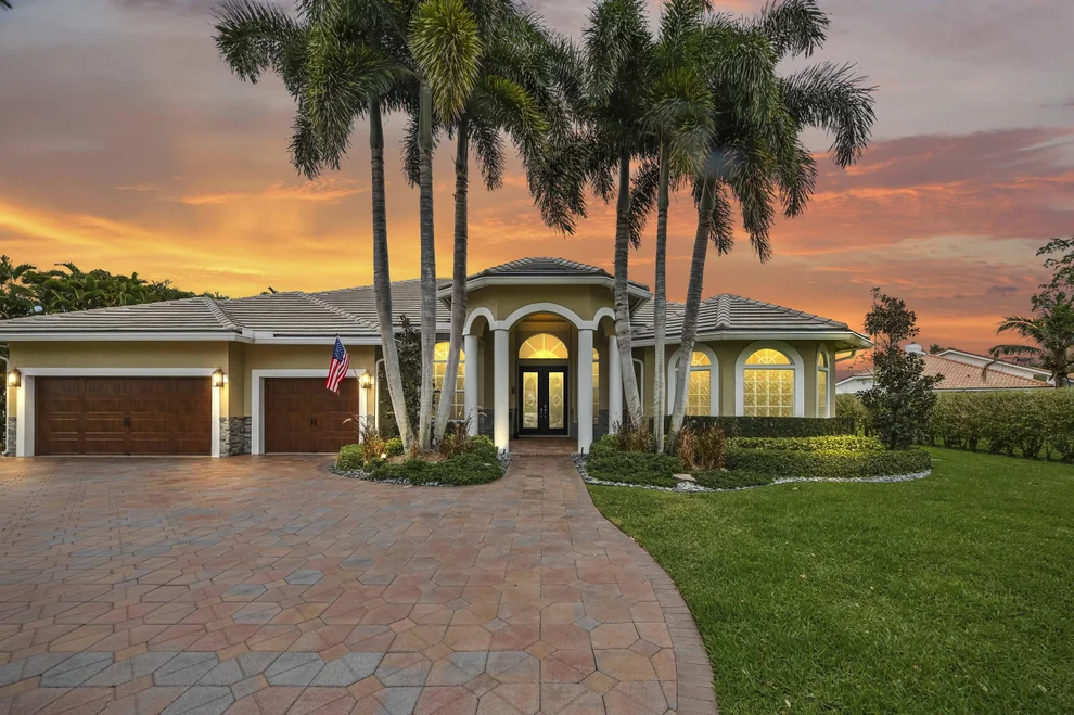 Unit for sale at 10305 Avenida Del Rio, Delray Beach, FL 33446