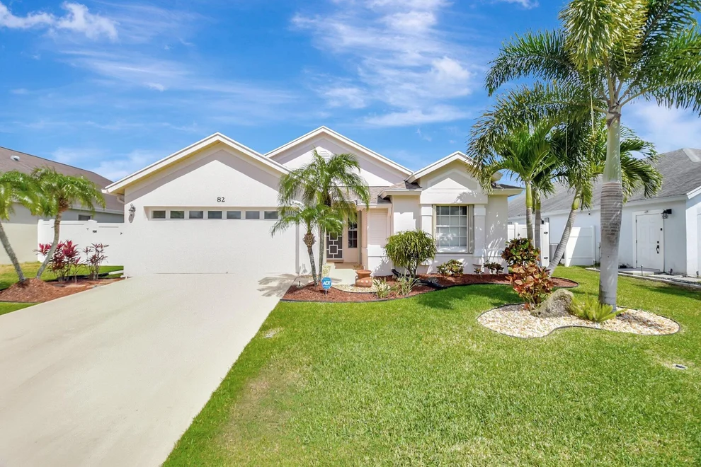 Unit for sale at 82 Maple Lane, Boynton Beach, FL 33436