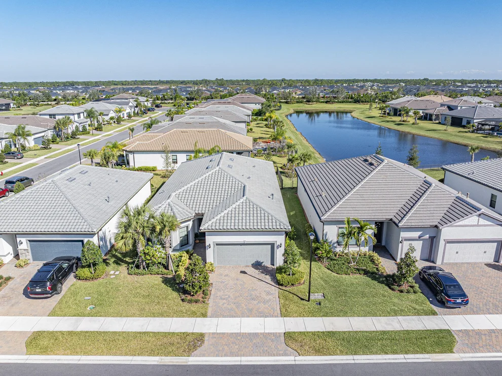 Unit for sale at 781 SE Courances Drive, Port St Lucie, FL 34984