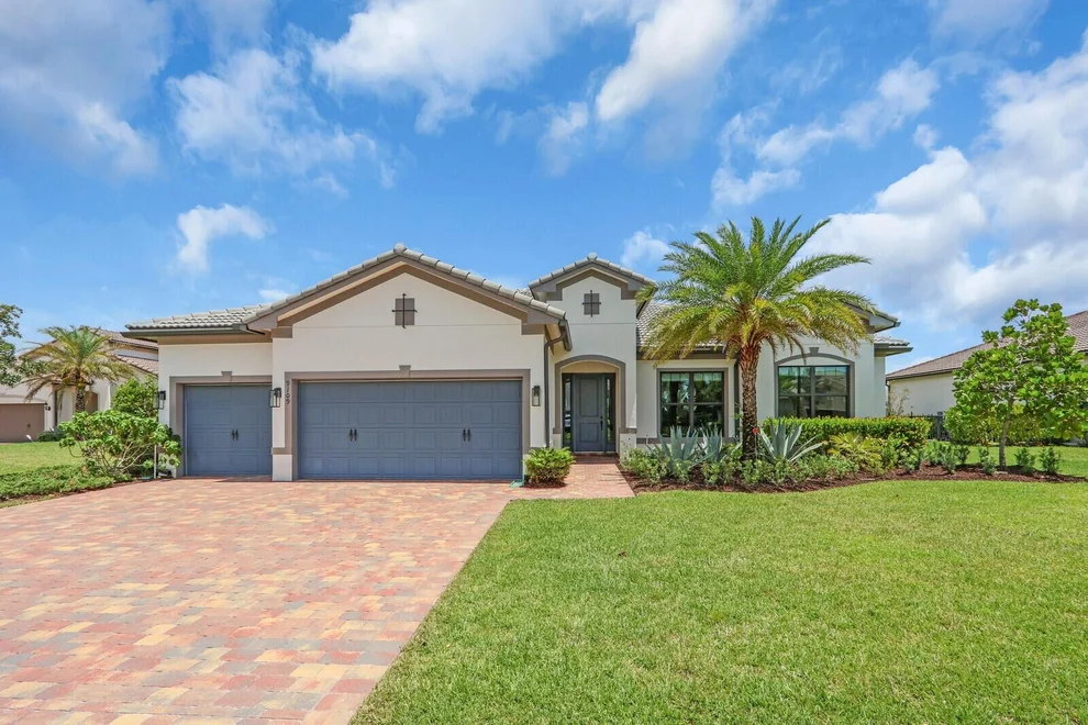 Unit for sale at 9109 Balsamo Drive, Palm Beach Gardens, FL 33412