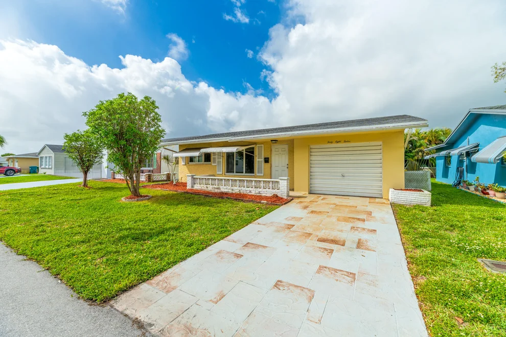 Unit for sale at 4812 NW 49th Drive, Tamarac, FL 33319
