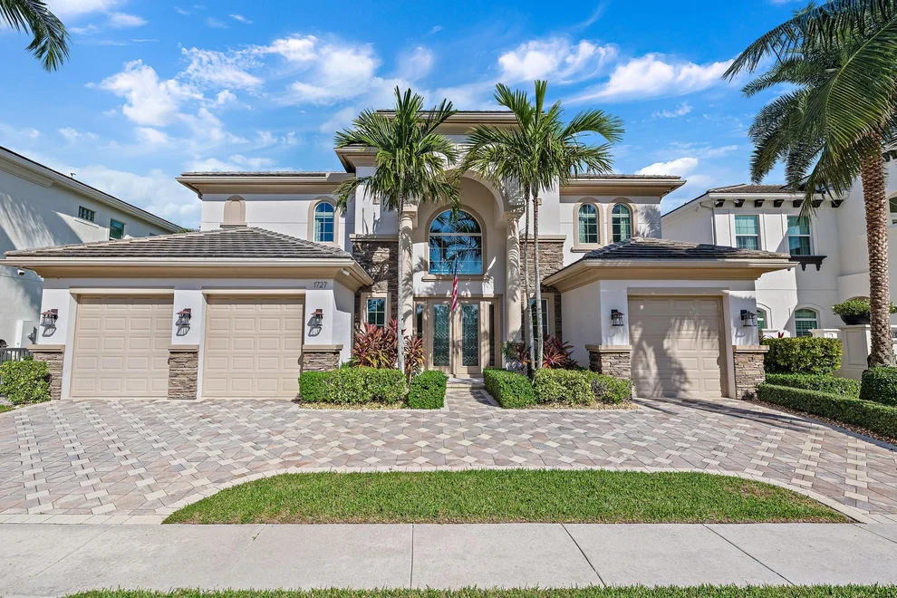 Unit for sale at 1727 W Hemingway Drive, Juno Beach, FL 33408