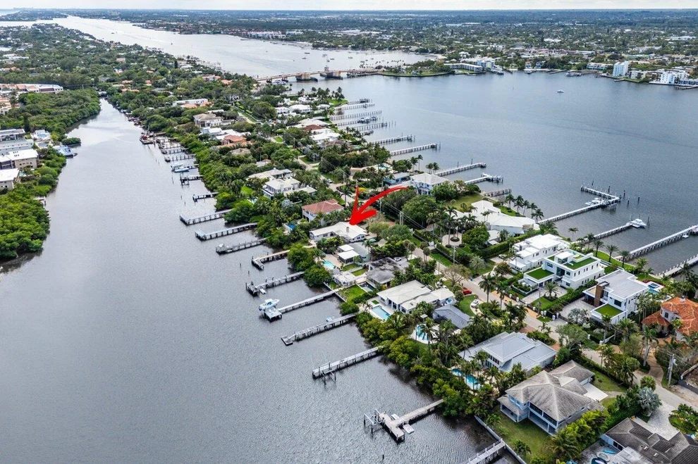 Unit for sale at 720 N Atlantic Drive, Lantana, FL 33462